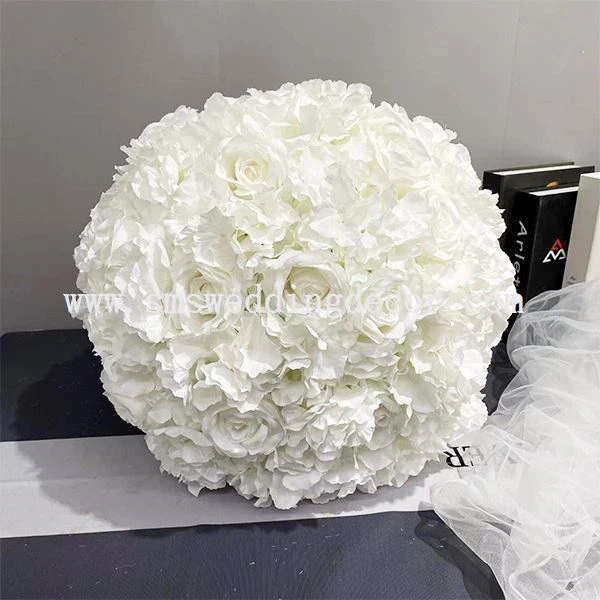 Bola Berciuman Hydrangea