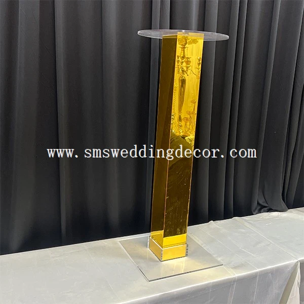 gold flower stands wedding